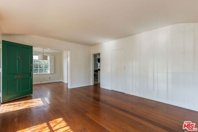 10637 Ashton Avenue, Los Angeles, CA 90024