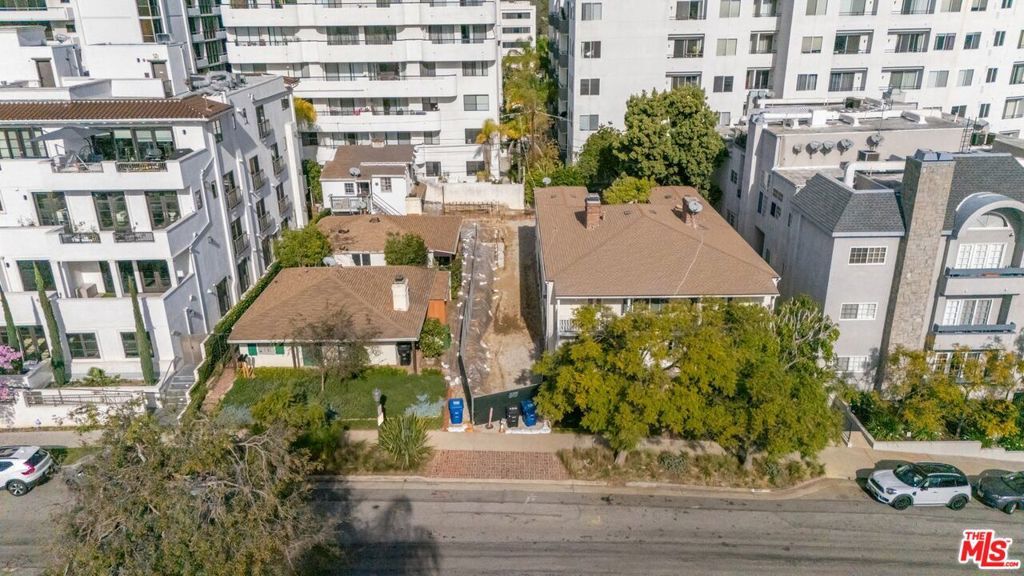 10637 Ashton Avenue, Los Angeles, CA 90024