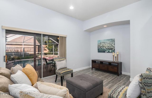 530 Sunset Lakes Drive, Merritt Island, FL 32953