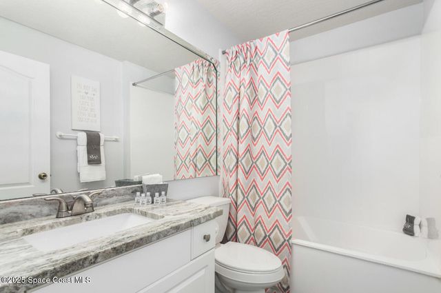 530 Sunset Lakes Drive, Merritt Island, FL 32953