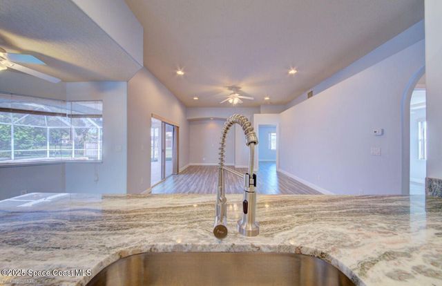 530 Sunset Lakes Drive, Merritt Island, FL 32953