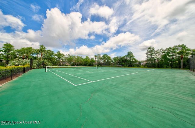 530 Sunset Lakes Drive, Merritt Island, FL 32953