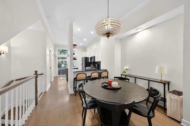 232 E CULLERTON Street, Chicago, IL 60616