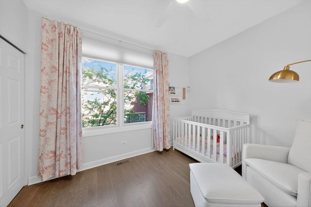 232 E CULLERTON Street, Chicago, IL 60616