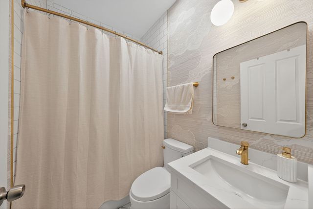 232 E CULLERTON Street, Chicago, IL 60616