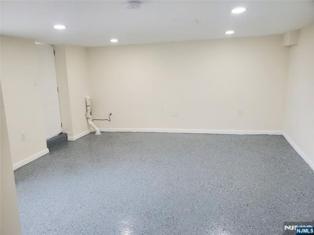 143 Bergen Boulevard 2, Palisades Park, NJ 07650