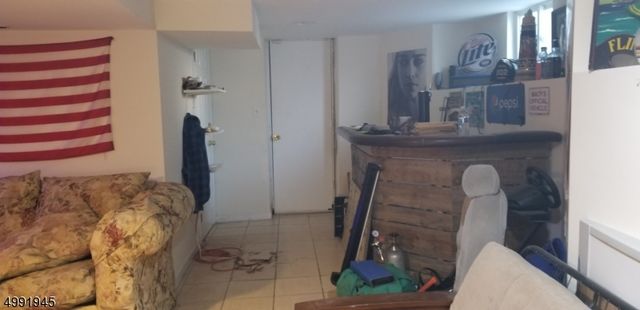 16 Offord St, Passaic City, NJ 07055