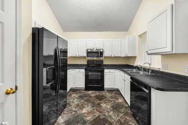 18 River Watch Drive, Greenville, SC 29605