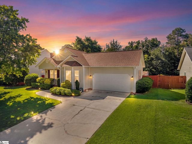 18 River Watch Drive, Greenville, SC 29605