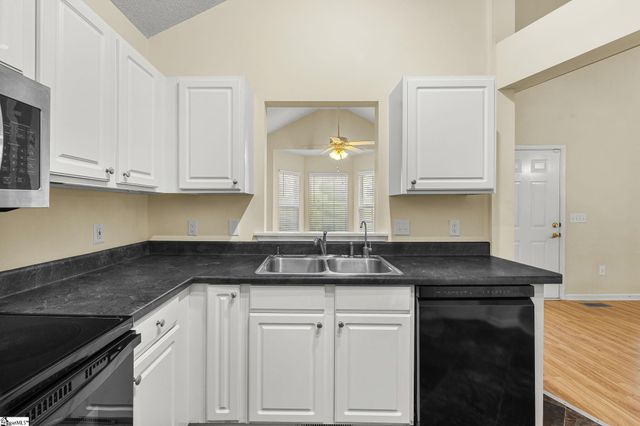 18 River Watch Drive, Greenville, SC 29605