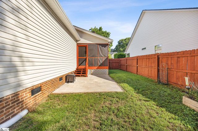 18 River Watch Drive, Greenville, SC 29605
