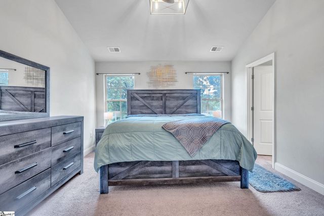 410 King Street, Greer, SC 29651