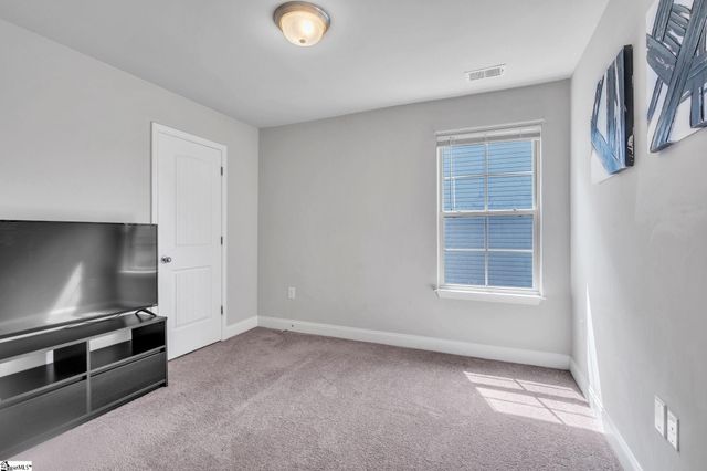 410 King Street, Greer, SC 29651