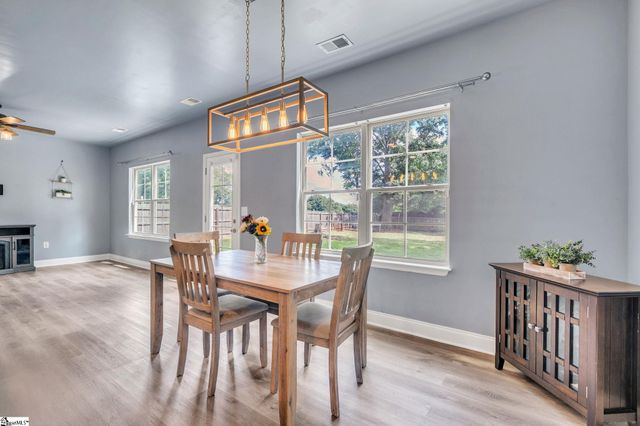 410 King Street, Greer, SC 29651