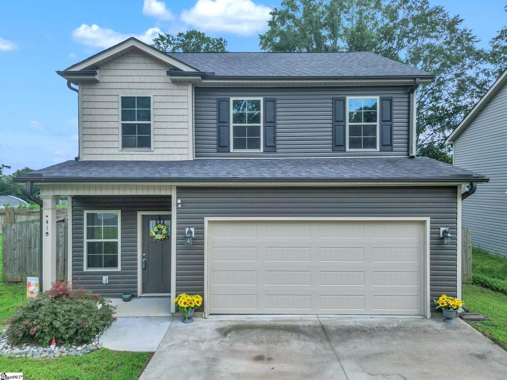 410 King Street, Greer, SC 29651