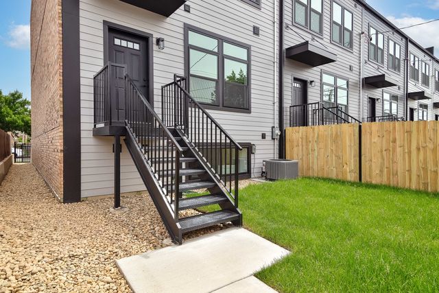 3516 N Central Avenue, Chicago, IL 60634