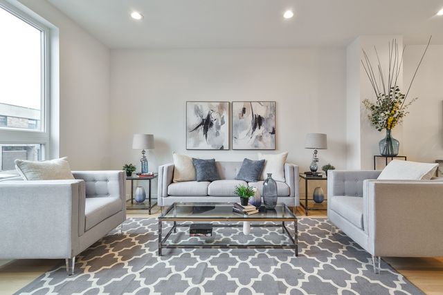 3516 N Central Avenue, Chicago, IL 60634