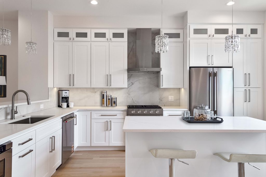 3516 N Central Avenue, Chicago, IL 60634 — photo 3