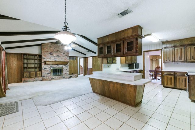 5520 76th Street, Lubbock, TX 79424