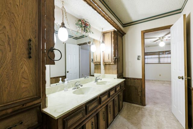 5520 76th Street, Lubbock, TX 79424