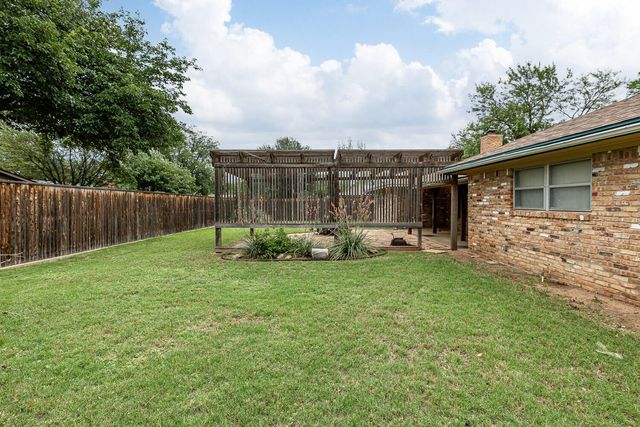5520 76th Street, Lubbock, TX 79424