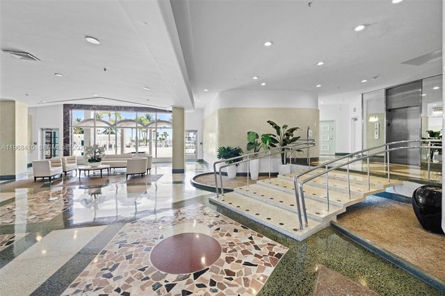 4925 Collins Ave 1A, Miami Beach, FL 33140