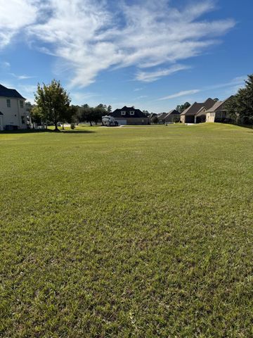 5912 Oak Leaf Court, Conroe, TX 77304