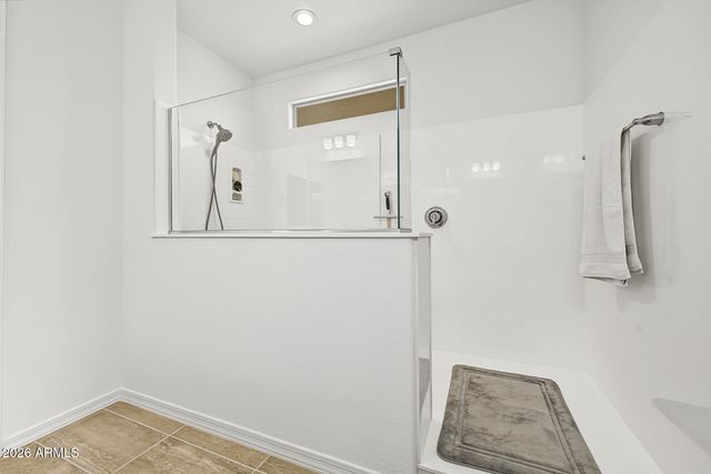 17067 W SHANGRI LA Road, Surprise, AZ 85388