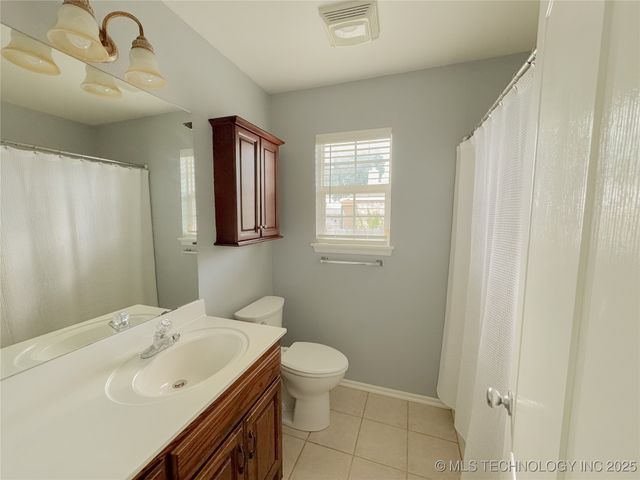 13155 E 132nd Street N, Collinsville, OK 74021