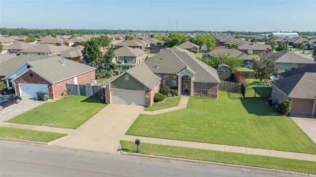 13155 E 132nd Street N, Collinsville, OK 74021