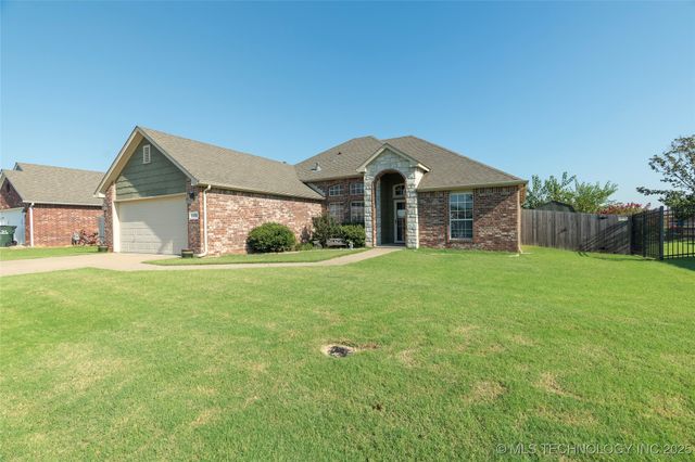 13155 E 132nd Street N, Collinsville, OK 74021