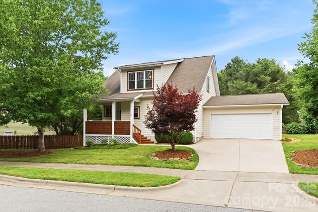 13 Triple H Drive, Asheville, NC 28806