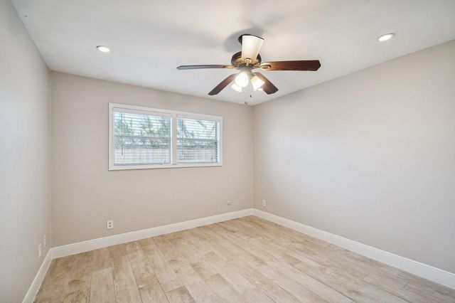 9602 Lawngate Drive, Houston, TX 77080