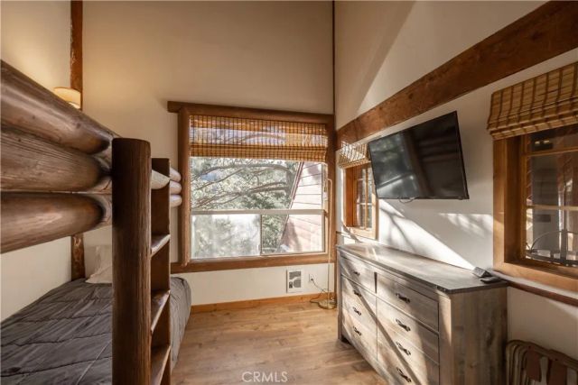 1370 Calgary Drive, Lake Arrowhead, CA 92352