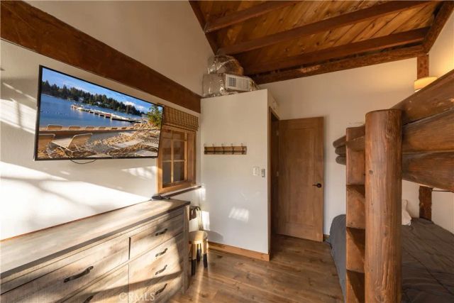 1370 Calgary Drive, Lake Arrowhead, CA 92352