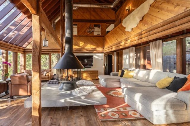 1370 Calgary Drive, Lake Arrowhead, CA 92352