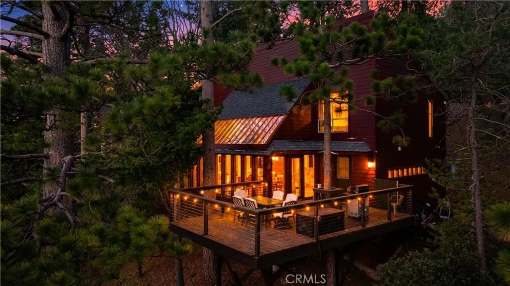 1370 Calgary Drive, Lake Arrowhead, CA 92352