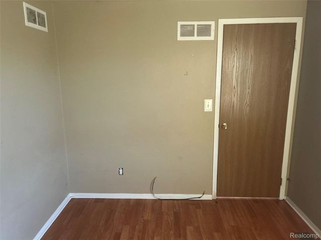 35304 Tall Oaks Drive, Sterling Heights, MI 48312