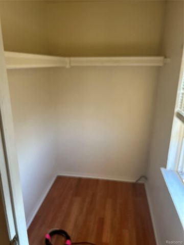 35304 Tall Oaks Drive, Sterling Heights, MI 48312
