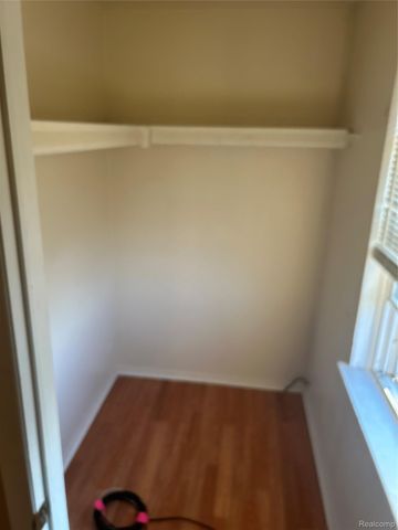 35304 Tall Oaks Drive, Sterling Heights, MI 48312