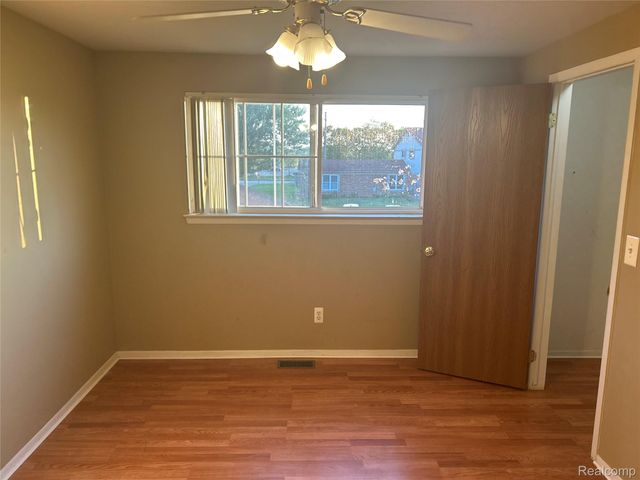 35304 Tall Oaks Drive, Sterling Heights, MI 48312