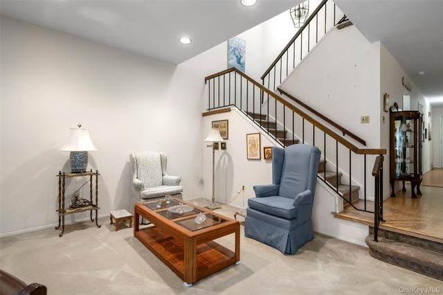 48 Southgate Circle, Massapequa Park, NY 11762