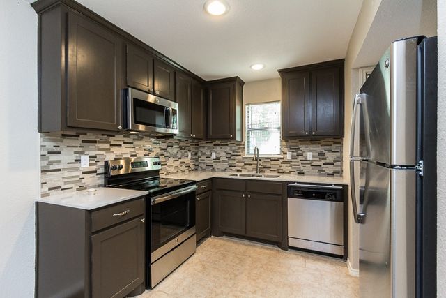 4545 Live Oak St Street 315, Dallas, TX 75204