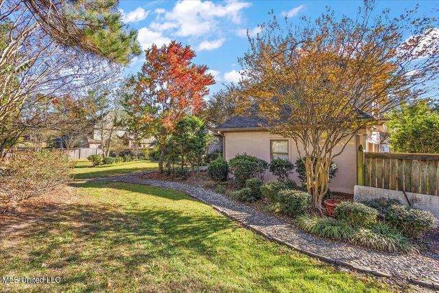 312 Pinehurst Circle, Ridgeland, MS 39157