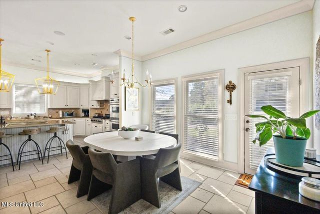 312 Pinehurst Circle, Ridgeland, MS 39157