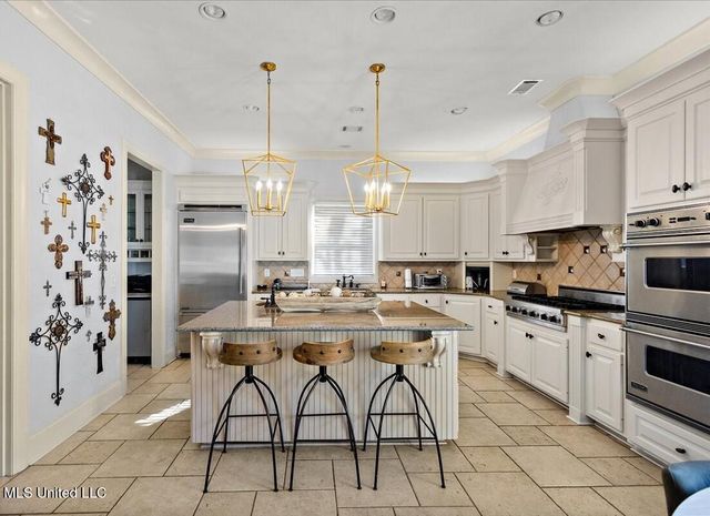 312 Pinehurst Circle, Ridgeland, MS 39157