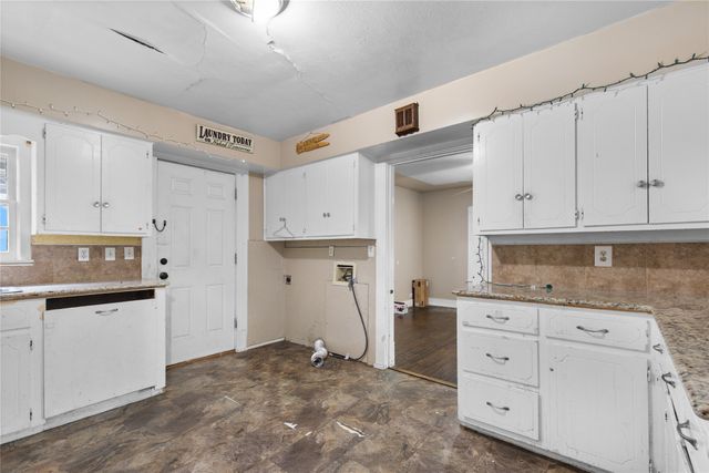 1211 N Harrison Avenue, Sherman, TX 75090