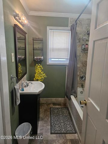 1113 32nd Avenue, Gulfport, MS 39501