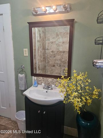 1113 32nd Avenue, Gulfport, MS 39501