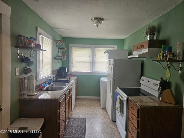 1113 32nd Avenue, Gulfport, MS 39501